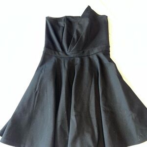 Elegant Black Strapless Dress